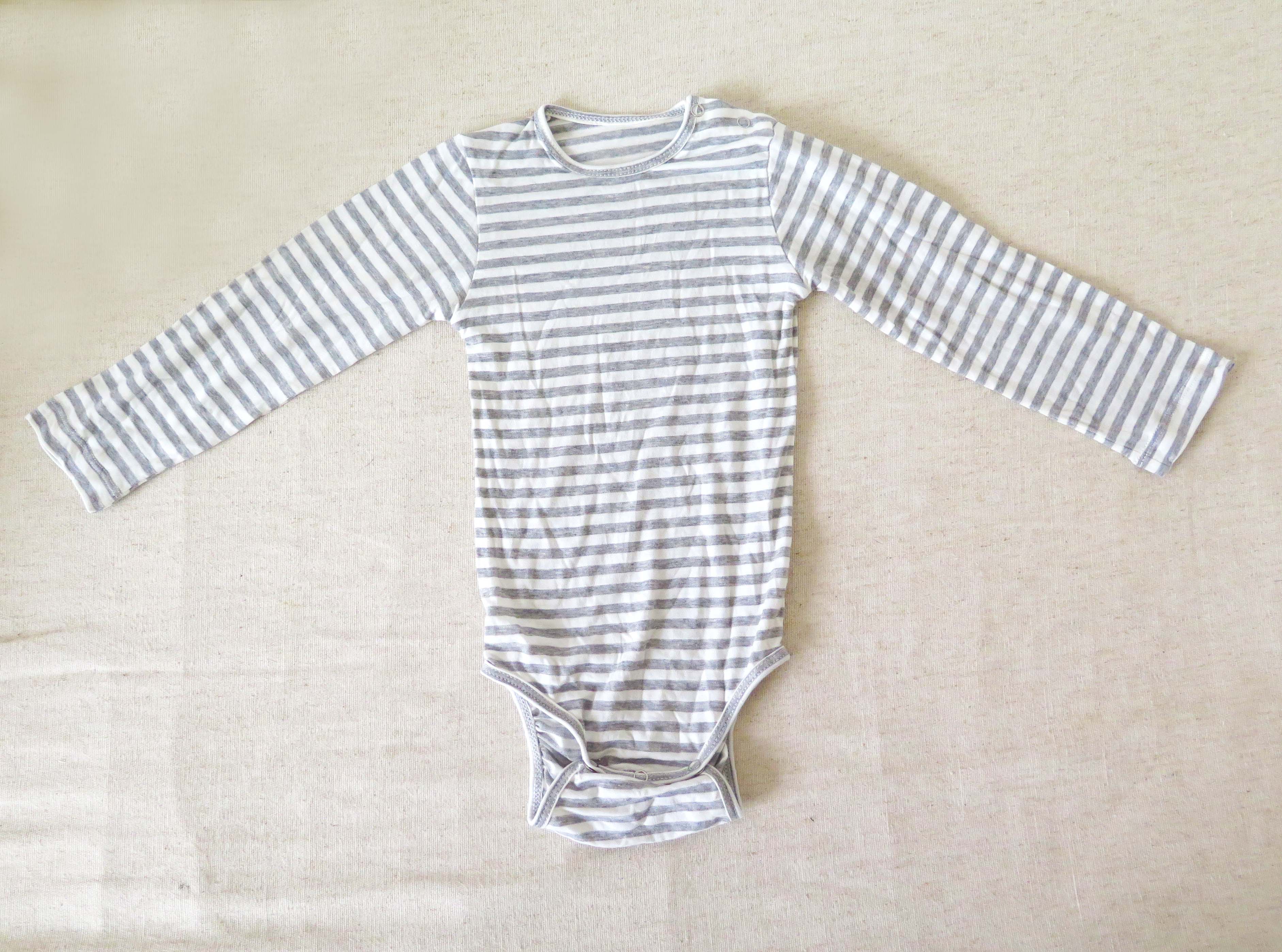 Grey & White Striped Long Sleeve Baby Onesie – Organic Cotton, Unisex, Sizes 0–24 Months